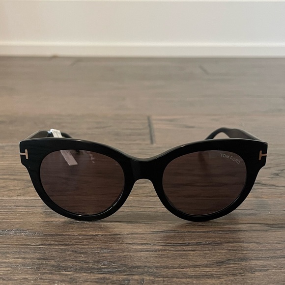 TOM FORD SUNGLASSES - Picture 2 of 10